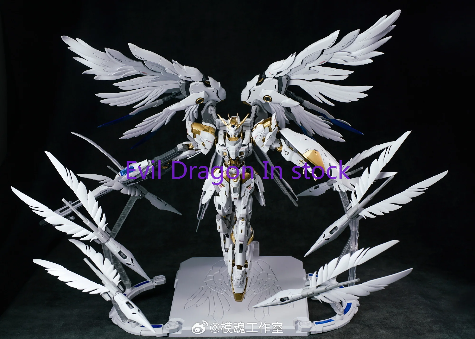 Model Kit Oberon - Stokta Mecha Core Industries OBERON model