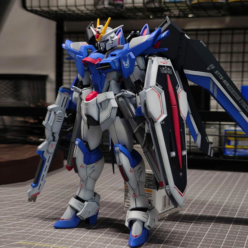 Model Kit Gundam Hg - 1/144 HG Ölçekli Mecha Plastik model