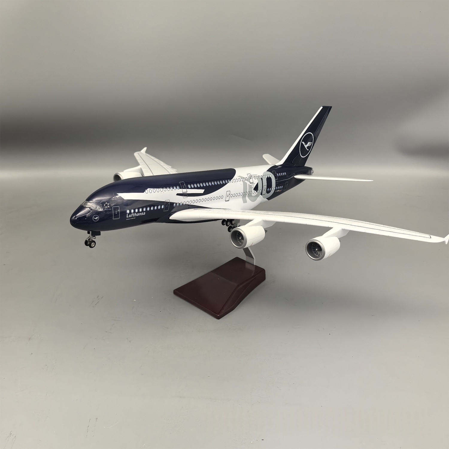 Yeni 45cm Lufthansa A380 100 Y - Model Kit Plane incelemesi ve fiyatı